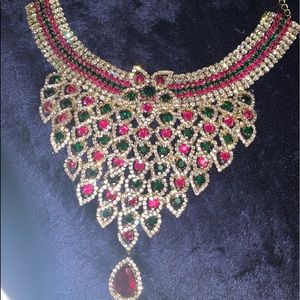 Very beautiful necklace